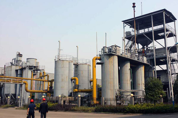 Pyrolysis waste conversion